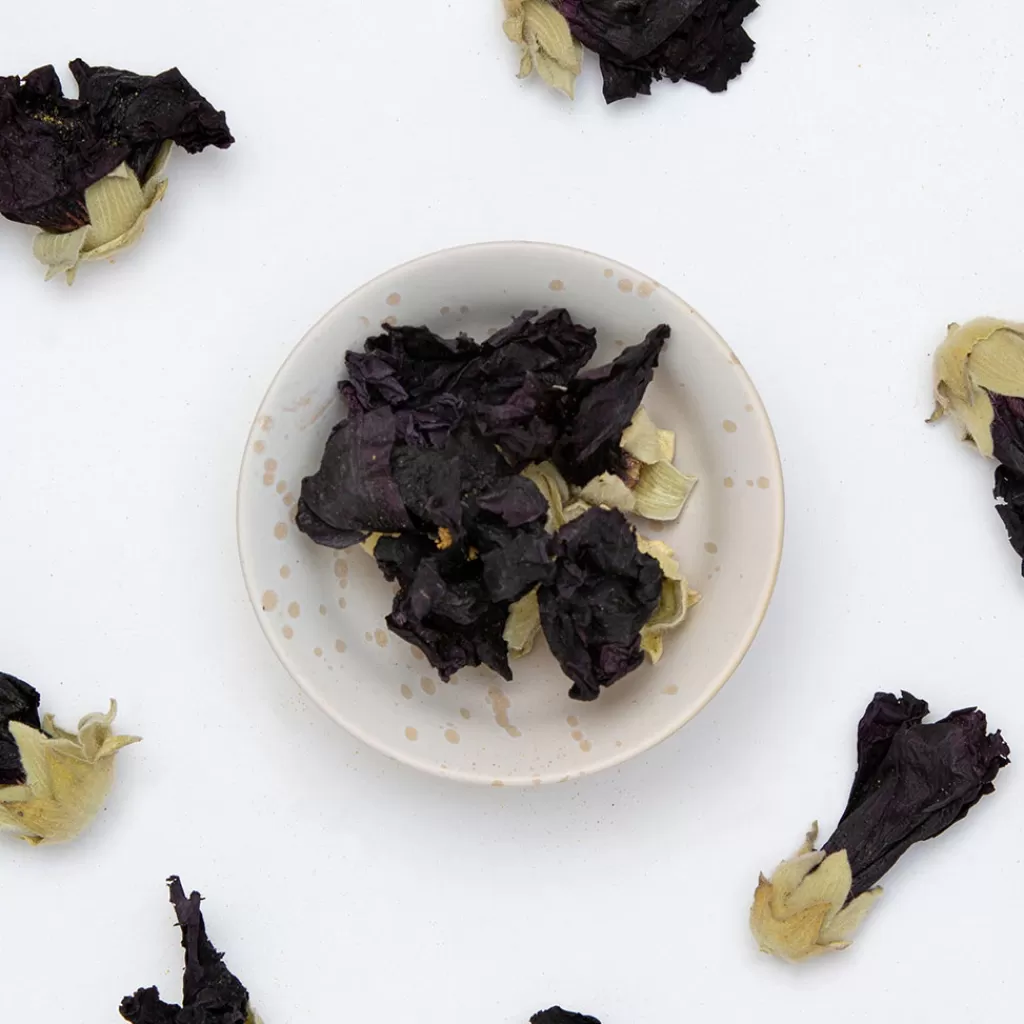 Terza Luna Erbe Officinali | Fiori Eduli E Garnish^Black peony, edible flowers for cocktail garnish