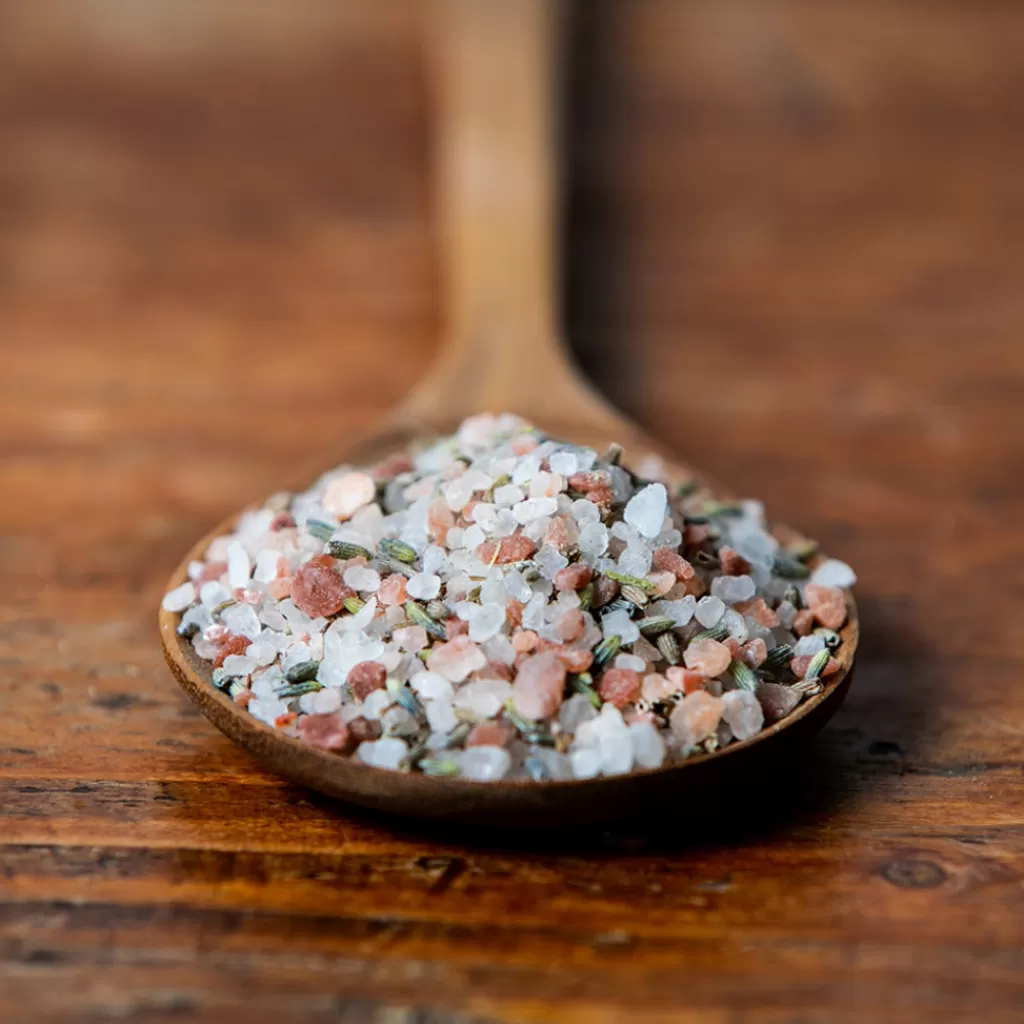 Terza Luna Sali^Pink Himalayan salt with lavender