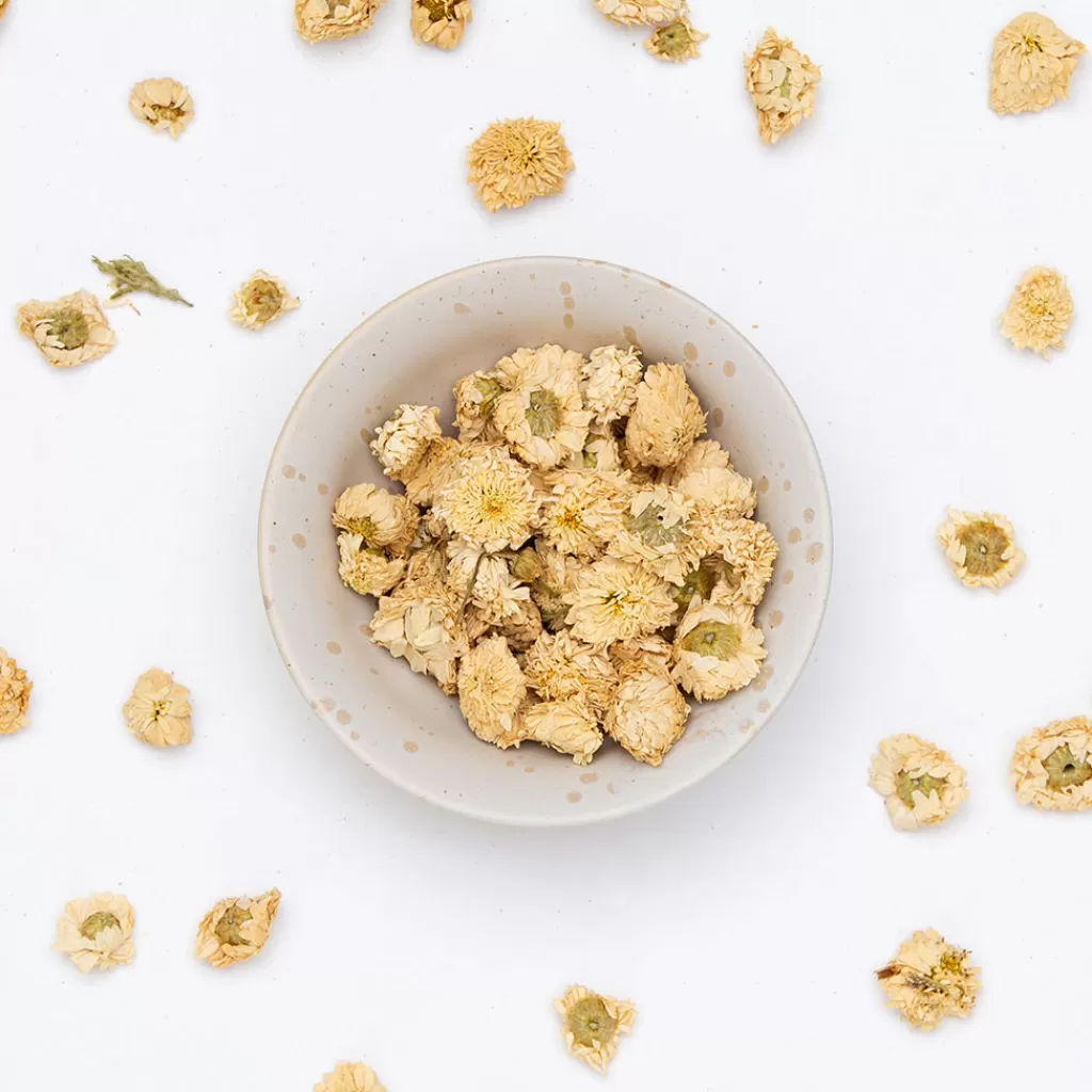 Terza Luna Erbe Officinali | Fiori Eduli E Garnish^Roman Chamomile Edible Flowers