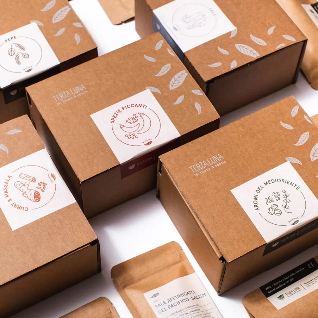 Terza Luna Degustazione Di Spezie^Tasting Box between Maghreb and Mashreq
